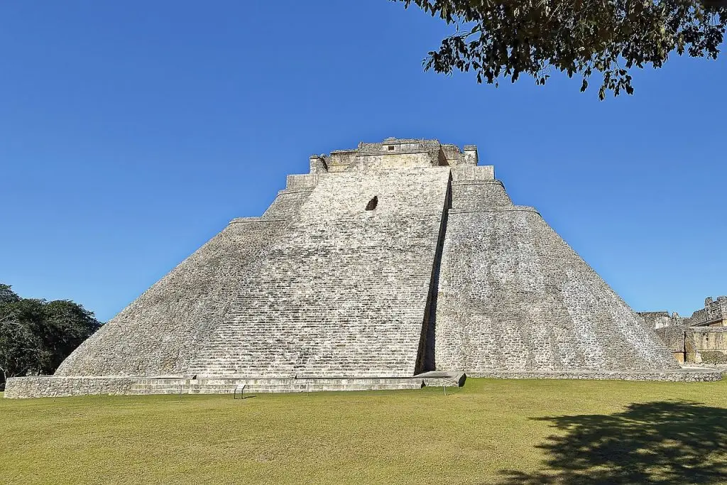 pyramid magician central america, mexico, uxmal