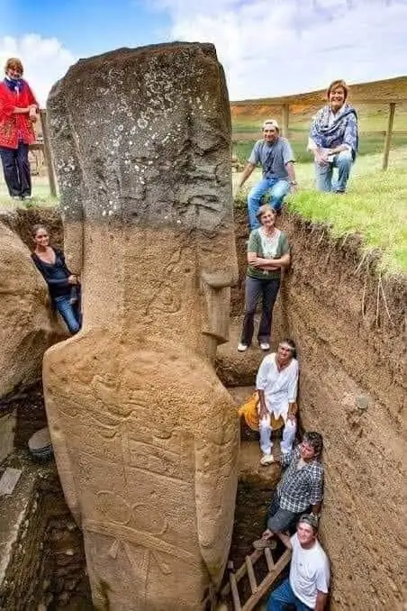 easter-island-moai-rapa-nui